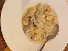 土豆面配香肠蓝乳酪酱-La Tavernetta(Bar à Vin)(乌鲁木齐路店)