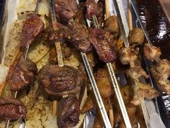 -马路牙子地桌烤肉(工体店)
