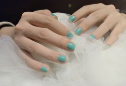 -悦指间美甲美睫