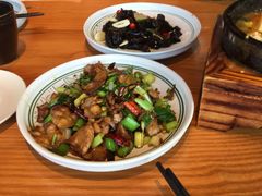 -云海肴·汽锅鸡·云南菜(天山百盛优客店)