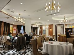 -老人和饭店(淮海中路店)
