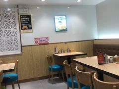 大堂-老边饺子馆(东单店)