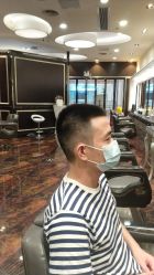 点击看大图 -八佰伴8008星级形象店