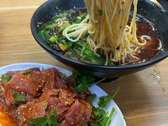 -丽影重庆小面(定西路店)