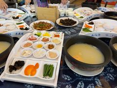 -桥香园过桥米线(国贸店)