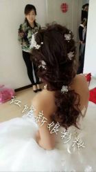 -红馆妆造(中央大街店)