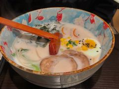 浓汤叉烧豚骨拉面-鹏祖料理