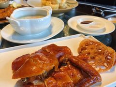金沙脆皮鸡-杭州西子湖四季酒店·金沙厅
