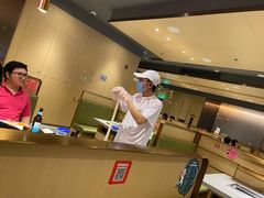 -海底捞火锅(金山百联店)