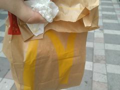 -麦当劳(虹梅路地铁站店)