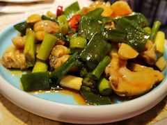 -喝丢一只鞋辣炒海鲜小烧烤(三八广场店)