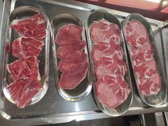 -金龙大四喜牛肉火锅