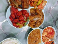 -晓宇盒饭(民安街店)