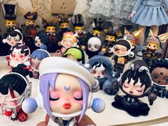 -泡泡玛特POPMART(蓝色港湾店)