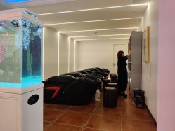 -BULB STUDIO 巴柏明星发型工作室