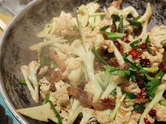 -呷湘厨·鱼汤捞饭·剁椒鱼头·辣椒炒肉(国家会展中心店)
