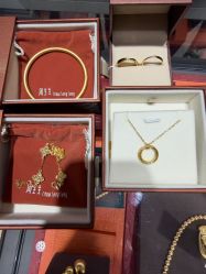 -周生生Chow Sang Sang(苏州中心南区店)