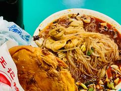 -甘记肥肠粉(马鞍北路店)