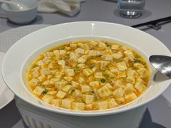 蟹粉豆腐-屋里厢上海菜馆