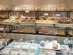面包甜点陈列柜-85度C(上海兰溪二店)