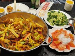 干锅牛蛙-馋嘴蛙火锅