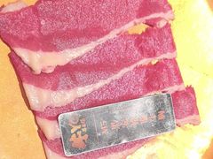 -牛YO寿喜烧·铁板烧和牛火锅自助(市府恒隆店)