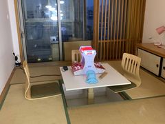 -猫在这儿猫咪咖啡馆·撸猫馆