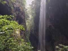 -龙水峡地缝景区