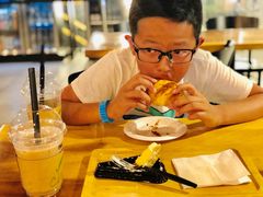 -Cha Café and Bistro