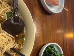 -李先生牛肉面大王(济南火车站候车室店)