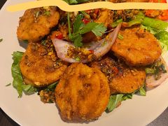 -大头虾越式风味餐厅(光明广场店)