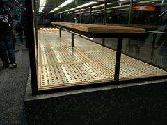 面包甜点陈列柜-LELECHA乐乐茶(上海五角场万达广场店)