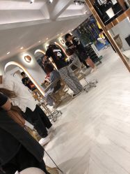 -苏豪路易士·嘉玛发廊