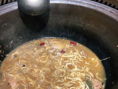 -地主大院铁锅炖(创业街店)