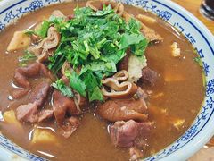 卤煮火烧-门框胡同百年卤煮(新街口店)