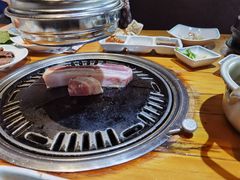 -唯成•韩国炭火烤肉 유성고기