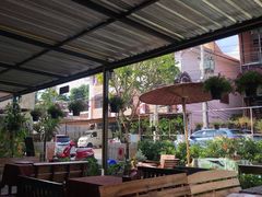 -Tikky Cafe