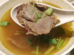 生煎咖喱牛肉汤-东泰祥生煎馆(重庆北路店)
