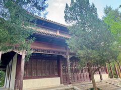 -伯先公园