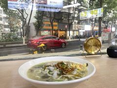 -面道赞宁海海鲜面(迎凤街店)