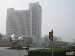 -上海第二工业大学(金海路校区)