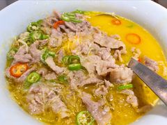 酸汤肥牛-锦庐道地川菜(来福士店)