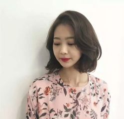 -Miracle集简美发沙龙