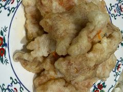 -老码头黑皮肘子锅包肉熏酱水饺(文政街店)