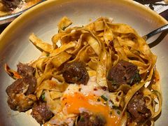 -Mogul Eatery·大亨餐酒馆