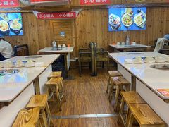 -老东镇啤酒屋海鲜加工·蒸汽海鲜·海鲜烧烤(台东店)