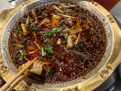 -牟记江湖重庆地标特色菜鱼蛋海鲜无刺鲫鱼(巴南区黑金冠十多年好店)