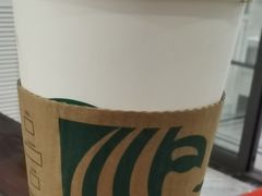 -星巴克(杭州临平银泰城B1店)