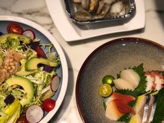 牛油果大虾沙拉-JUKEBOX玖部音乐餐厅(华侨城店)