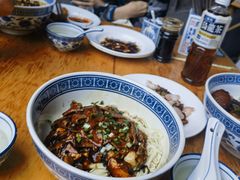 -沪西老弄堂面馆(定西路店)